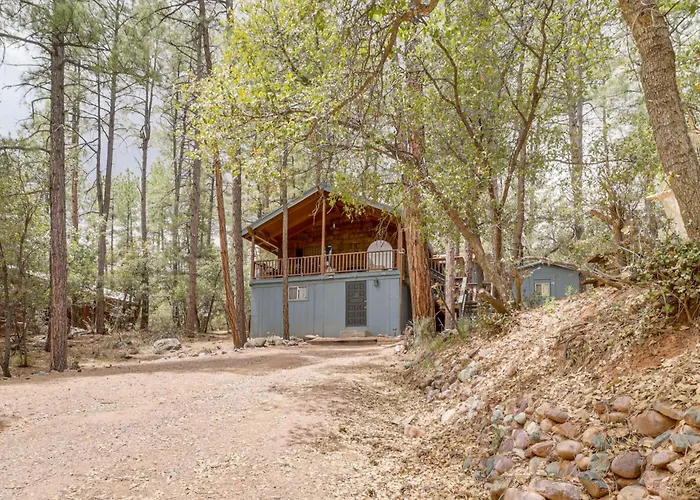 Holiday home Near Fossil Creek & Trails: Scenic Cabin!