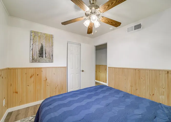 Near Fossil Creek & Trails: Scenic Cabin! Pine