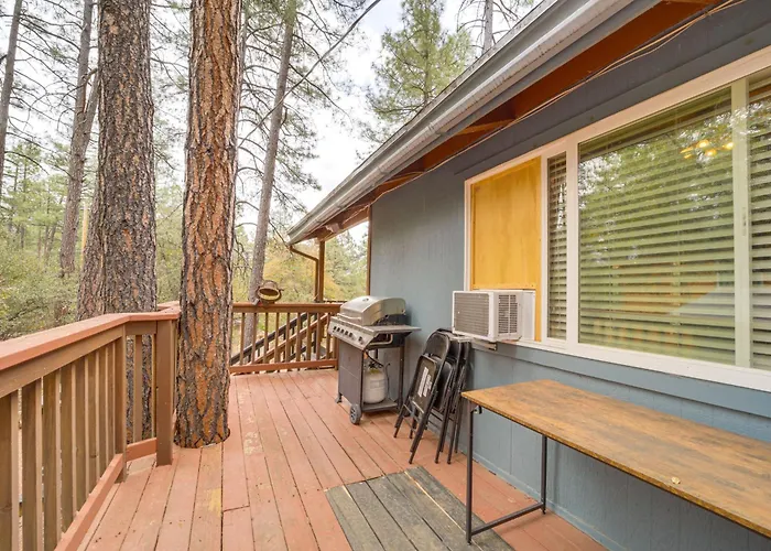 Holiday home Near Fossil Creek & Trails: Scenic Cabin!